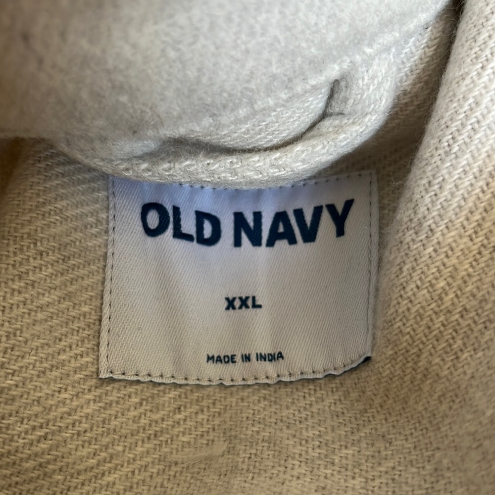 Women’s Shacket - Picture 5 of 10